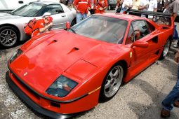 										Used 2016 Ferrari Enzo complet									